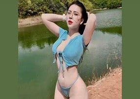 นักเรียนหญิงปรารถนาที่จะค้นพบความต้องการทางเพศ